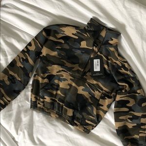 PLT Zip Front Crop Sweater - Camo